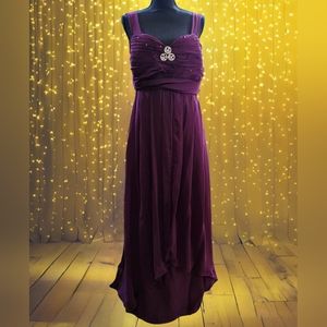 JJ's House Long Formal Dress in Purple